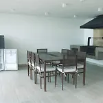 Comodo, Nuevo Y Acogedor